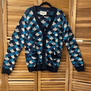 Corridor handknit scallop sweater cardigan size M